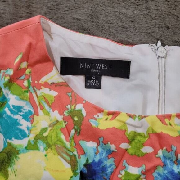 Nine West Spring Floral Dress Pencil Dress - Size 4 - Picture 3 of 7